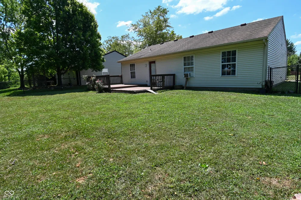 410 Lockerbie Lane Pittsboro, IN 46167