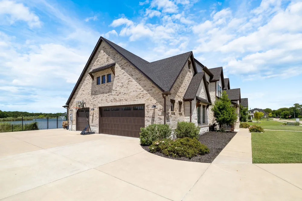 1108 Glen Abbey Court Heath, TX 75032