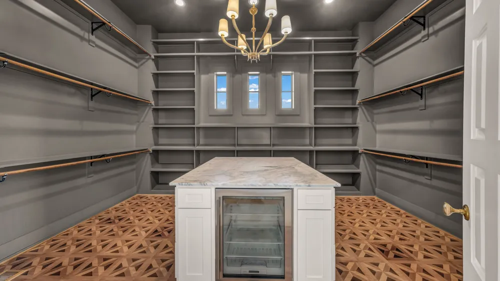 11802 E Rocky Creek Road Crowley, TX 76036