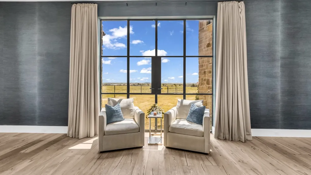 11802 E Rocky Creek Road Crowley, TX 76036