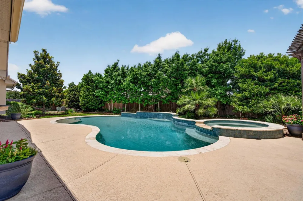 1504 Tallow Chase Court Friendswood, TX 77546