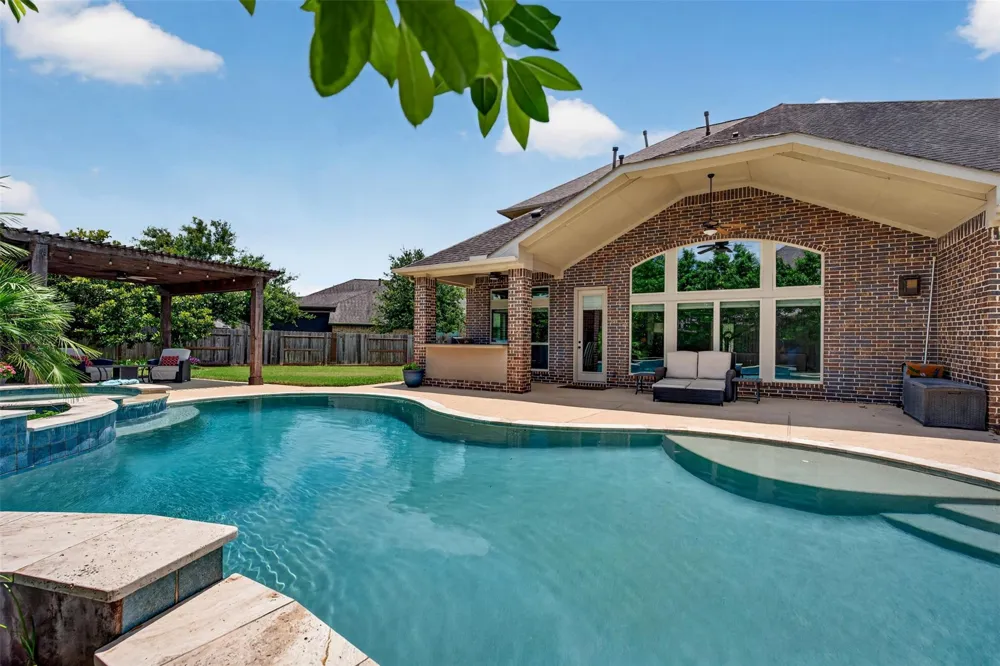 1504 Tallow Chase Court Friendswood, TX 77546