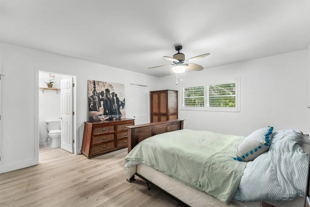 4111 NE 21st Way #204 Lighthouse Point, FL 33064
