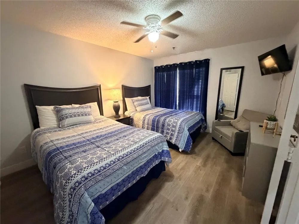 3100 PARKWAY BOULEVARD #727 Kissimmee, FL 34747