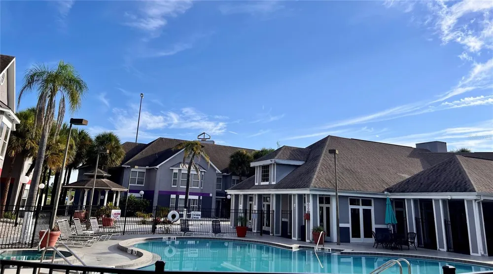 3100 PARKWAY BOULEVARD #727 Kissimmee, FL 34747