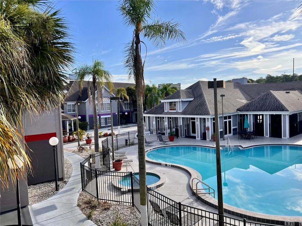 3100 PARKWAY BOULEVARD #727 Kissimmee, FL 34747