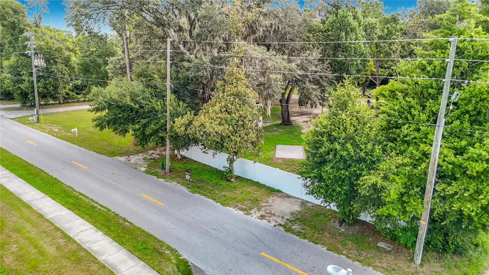 6708 16TH STREET Zephyrhills, FL 33542