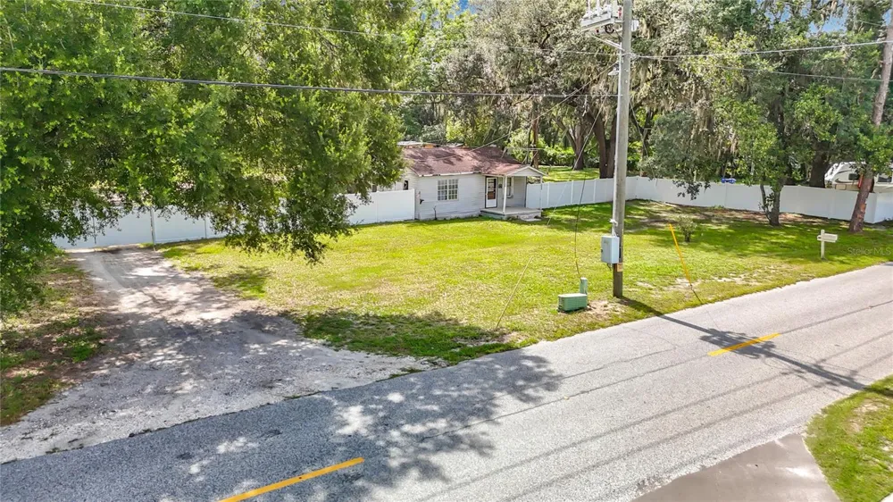 6708 16TH STREET Zephyrhills, FL 33542
