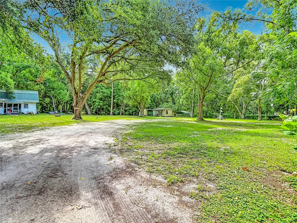 6708 16TH STREET Zephyrhills, FL 33542