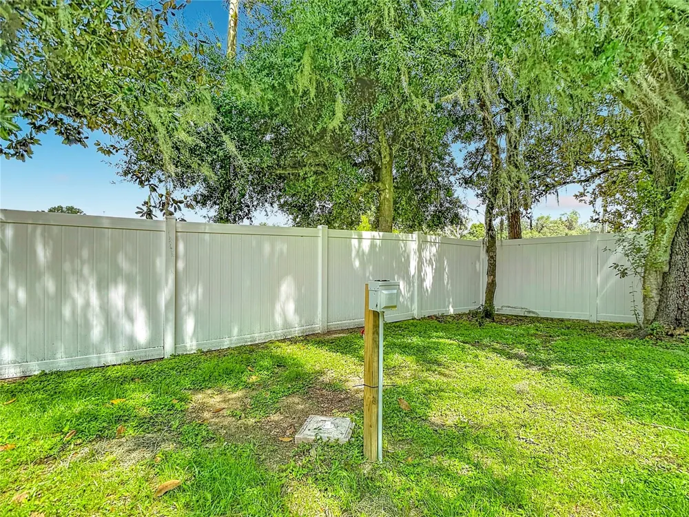 6708 16TH STREET Zephyrhills, FL 33542