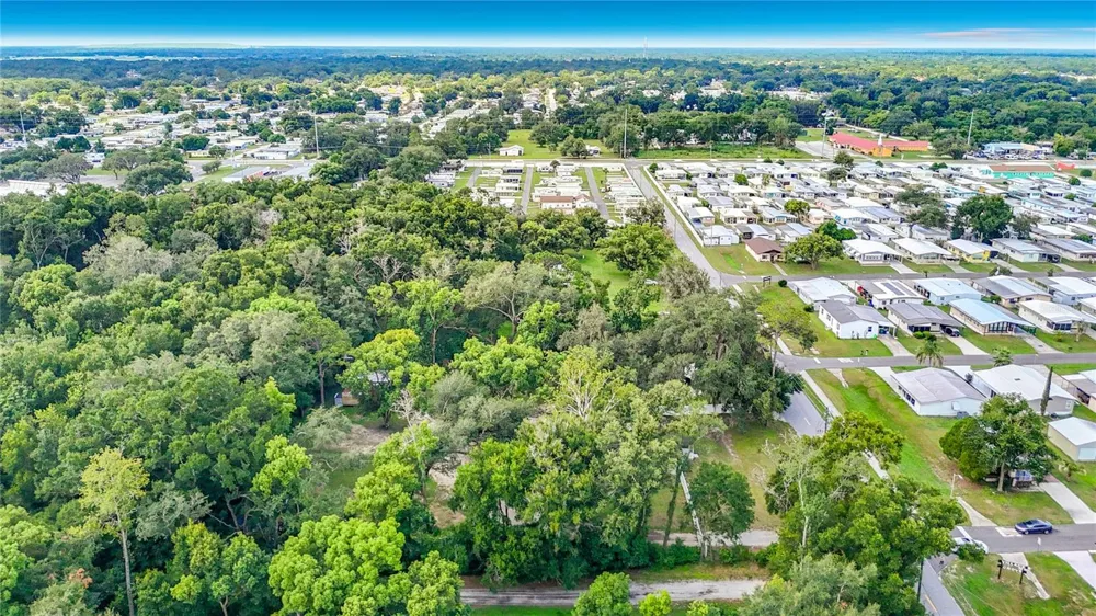 6708 16TH STREET Zephyrhills, FL 33542