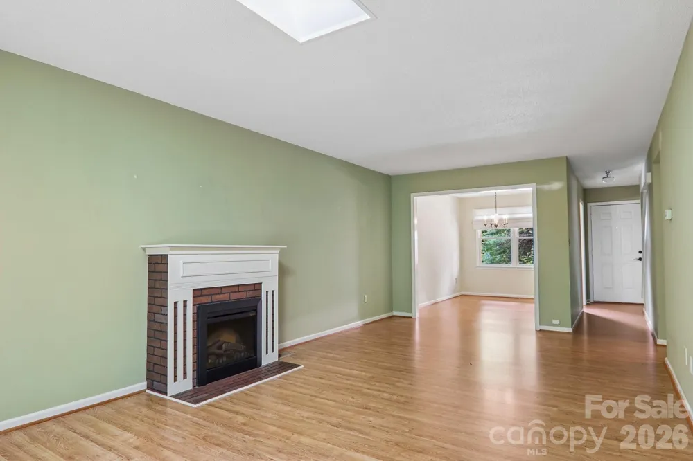 40 Sagebrush Circle Etowah, NC 28729