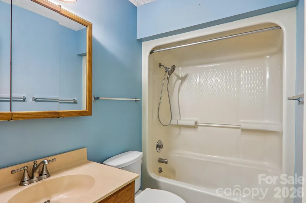 40 Sagebrush Circle Etowah, NC 28729