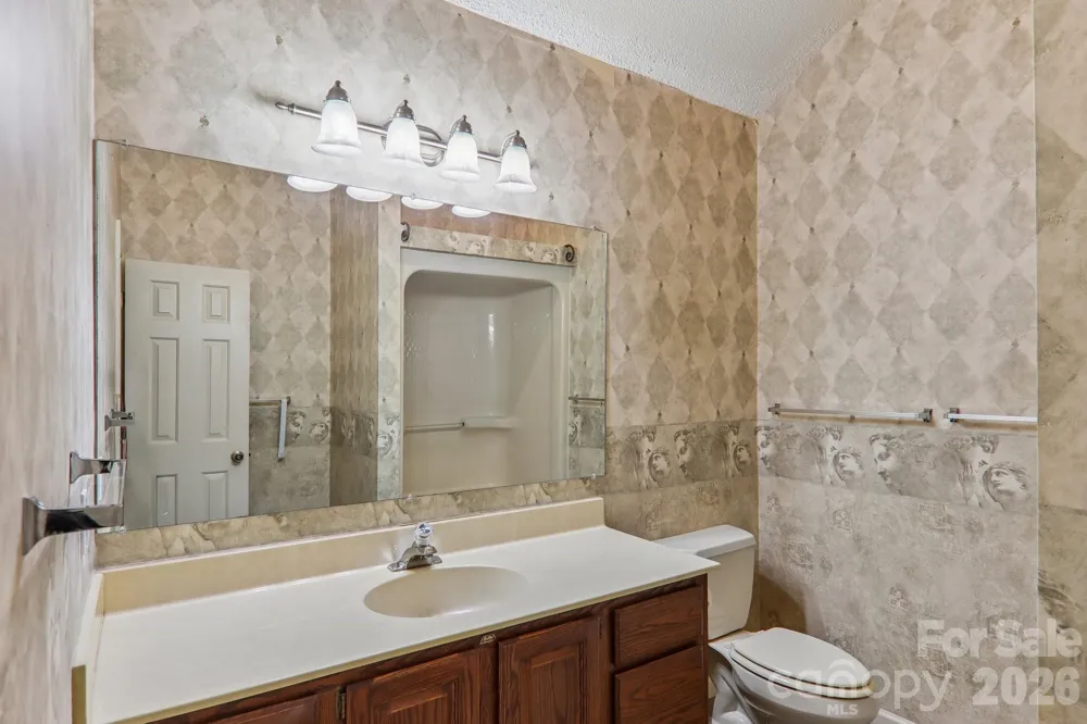 40 Sagebrush Circle Etowah, NC 28729
