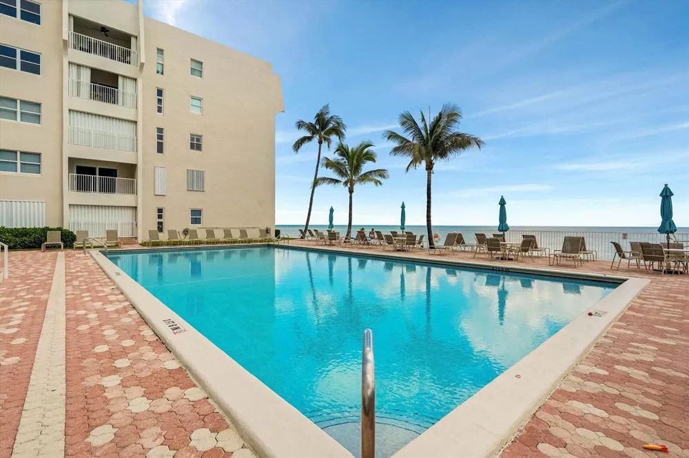3520 S Ocean Boulevard #L405 South Palm Beach, FL 33480