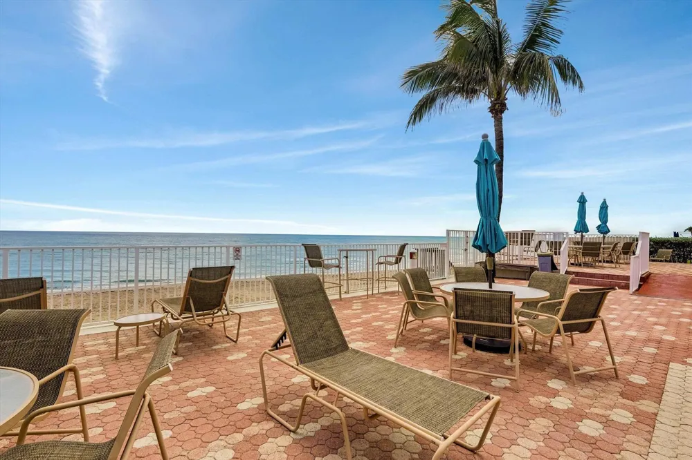 3520 S Ocean Boulevard #L405 South Palm Beach, FL 33480
