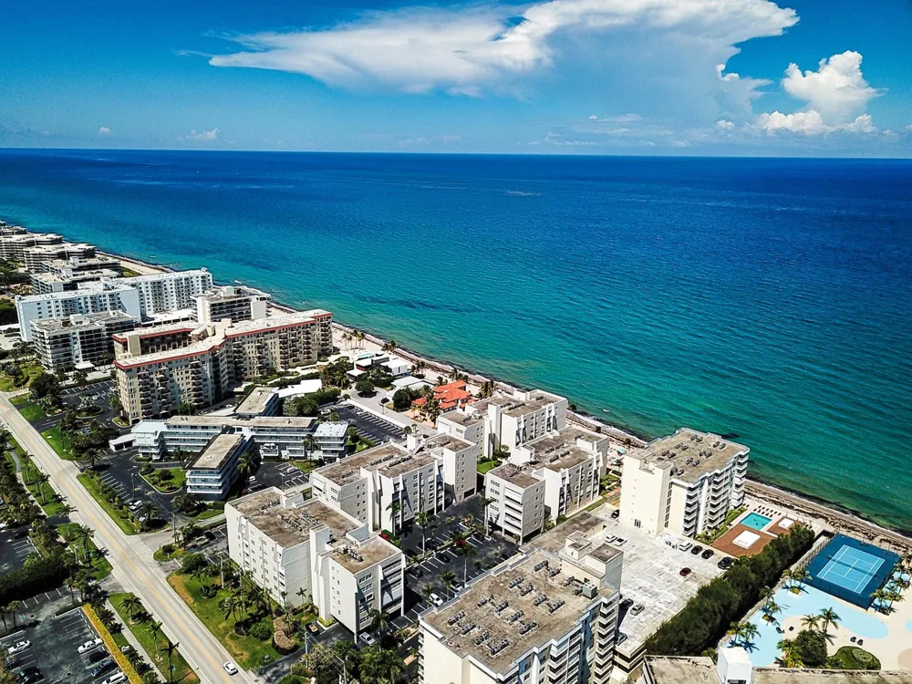 3520 S Ocean Boulevard #L405 South Palm Beach, FL 33480