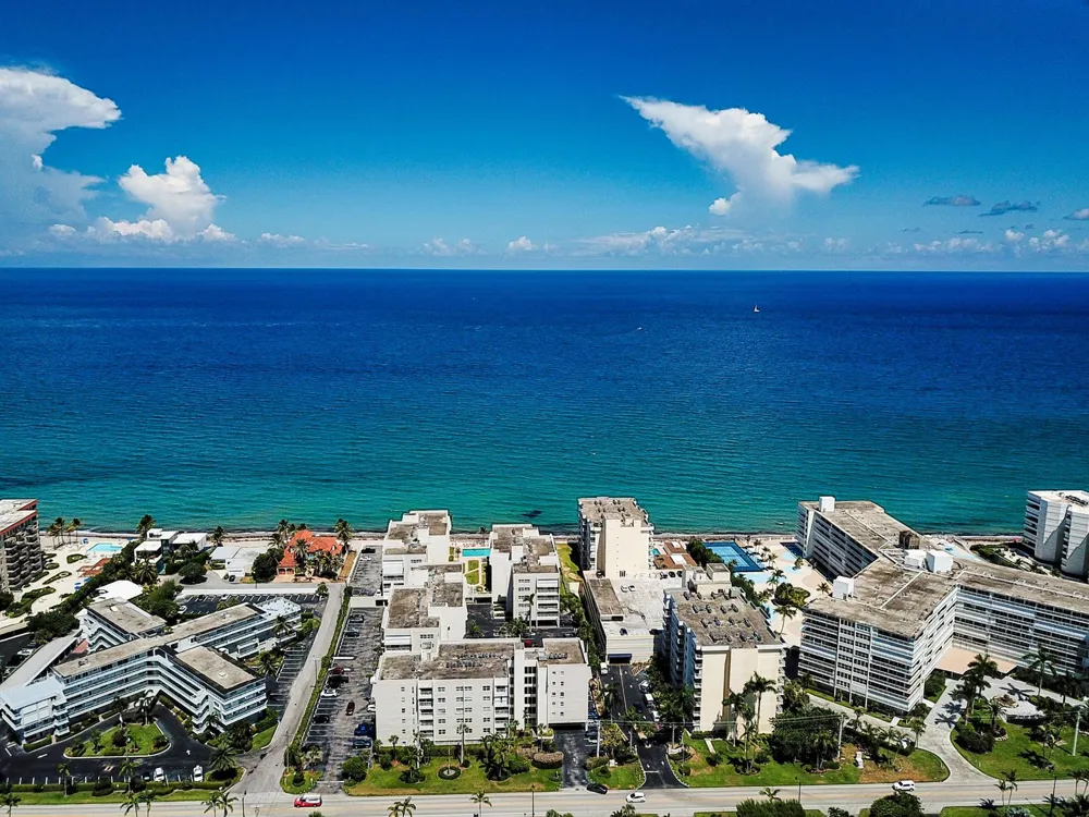 3520 S Ocean Boulevard #L405 South Palm Beach, FL 33480
