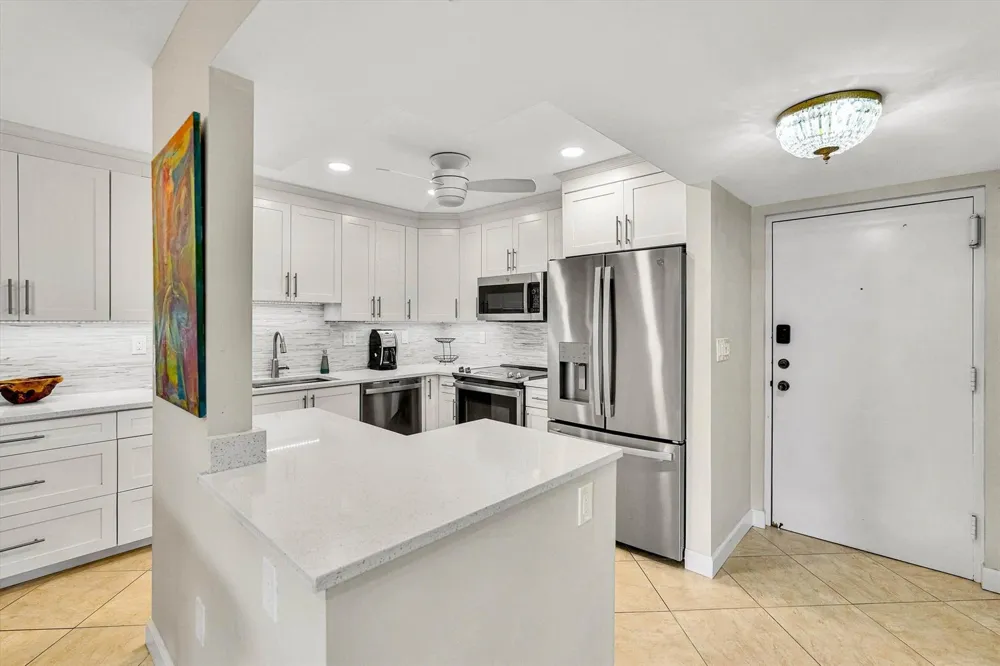 3520 S Ocean Boulevard #L405 South Palm Beach, FL 33480