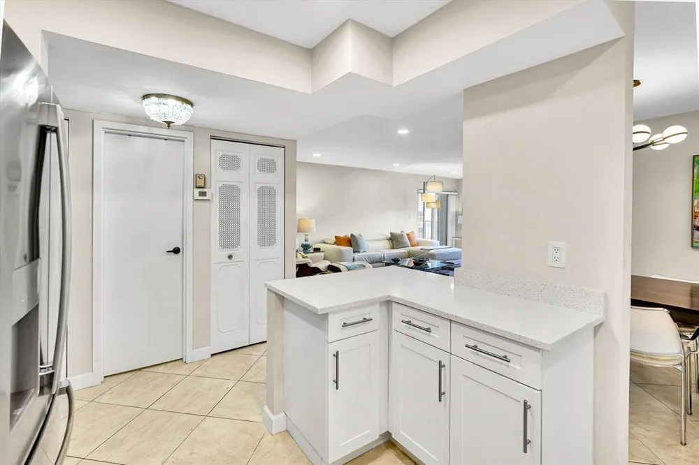 3520 S Ocean Boulevard #L405 South Palm Beach, FL 33480