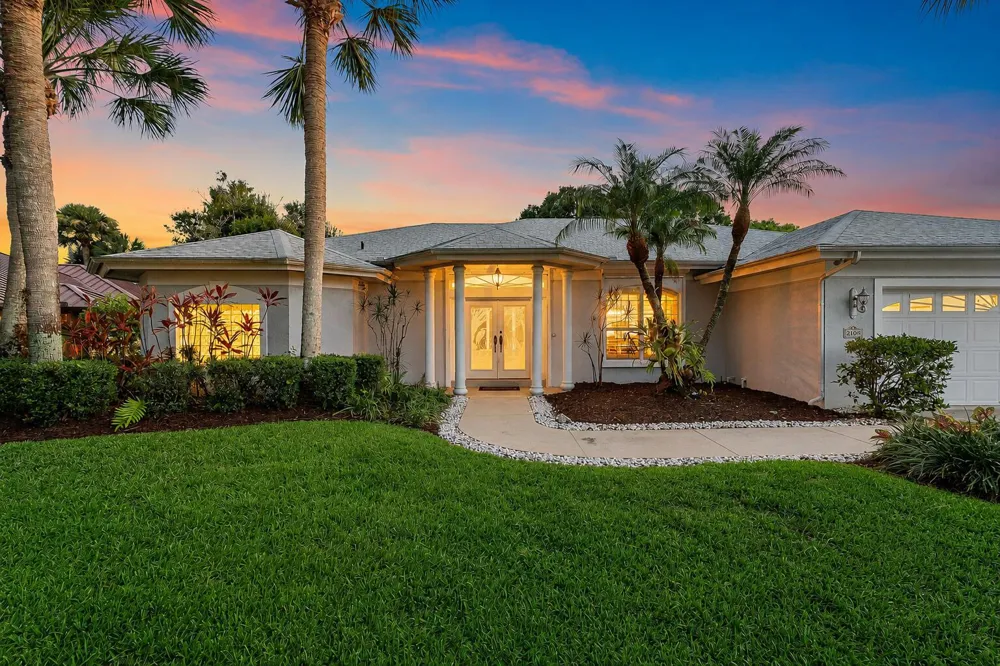 2108 SW Oakwater Point Palm City, FL 34990