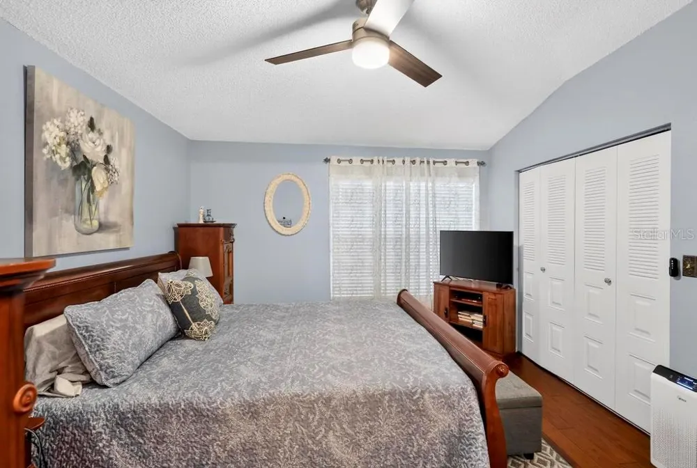 852 FRANKLIN CIRCLE Palm Harbor, FL 34683