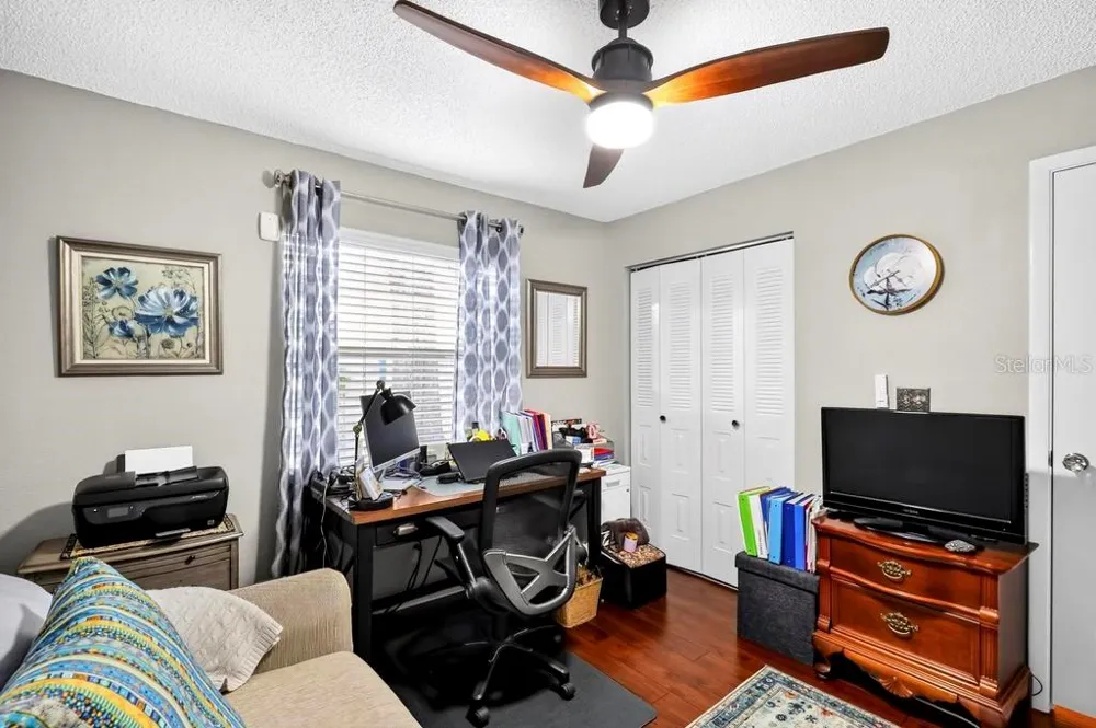 852 FRANKLIN CIRCLE Palm Harbor, FL 34683