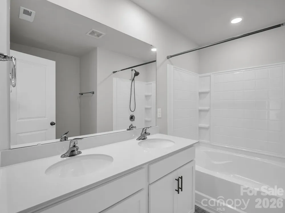 126 Ashelyn Park Drive Fletcher, NC 28732