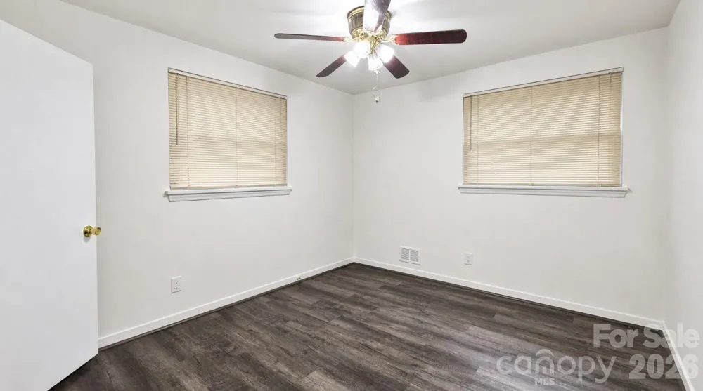 1857 8th Street Drive NE Hickory, NC 28601