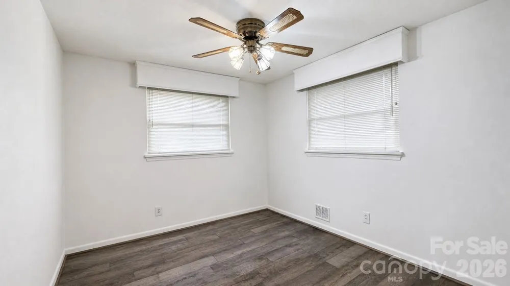 1857 8th Street Drive NE Hickory, NC 28601