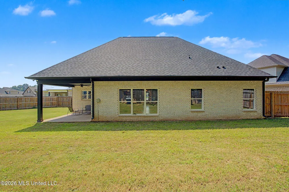 4769 Oyster Bay Cove Horn Lake, MS 38637