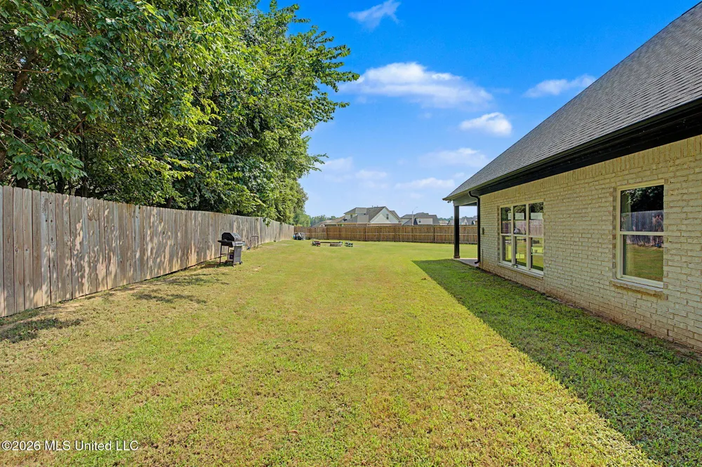 4769 Oyster Bay Cove Horn Lake, MS 38637