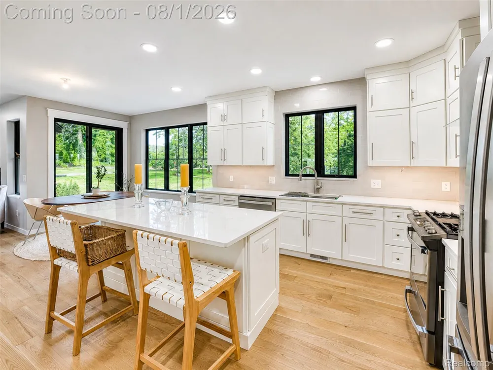 515 River Street Northville City, MI 48167