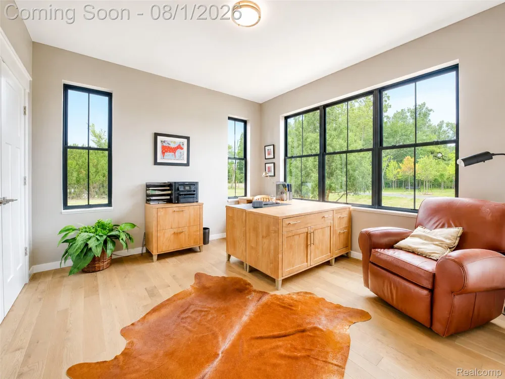 515 River Street Northville City, MI 48167