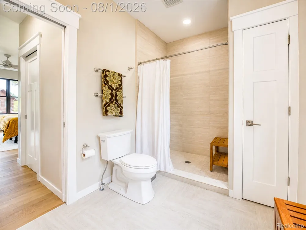 515 River Street Northville City, MI 48167
