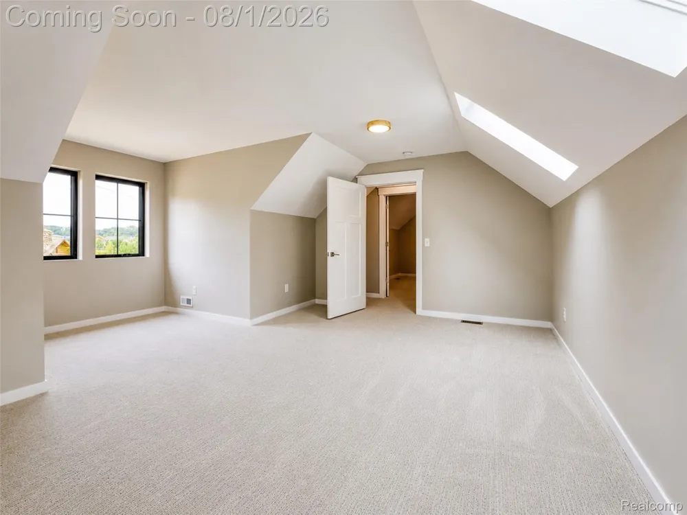 515 River Street Northville City, MI 48167