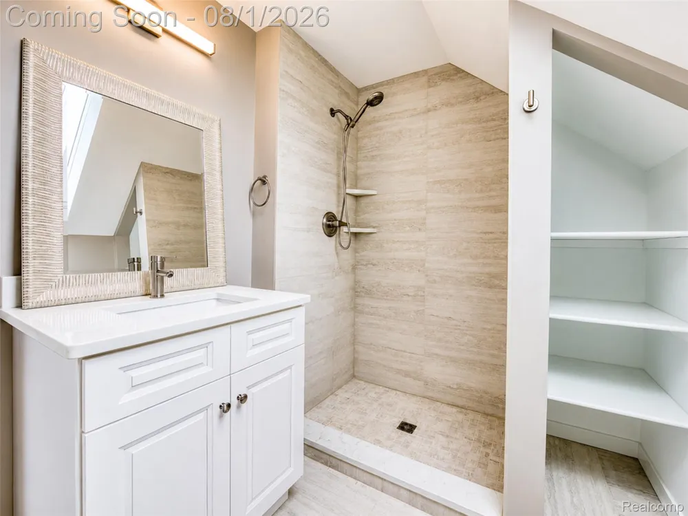 515 River Street Northville City, MI 48167