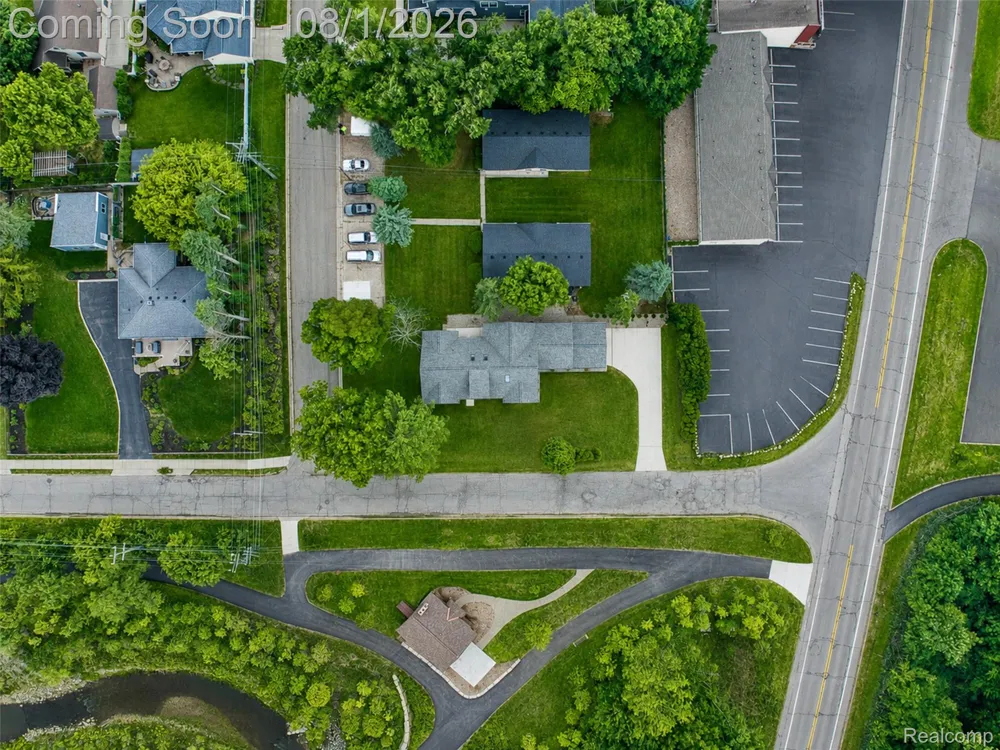 515 River Street Northville City, MI 48167
