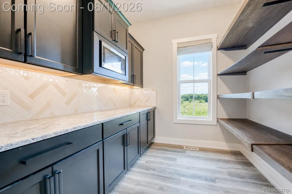 10645 Mark Drive Dexter City, MI 48130