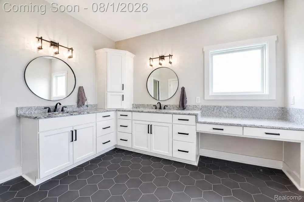 10645 Mark Drive Dexter City, MI 48130