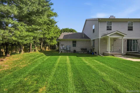 47078 Auburn Court