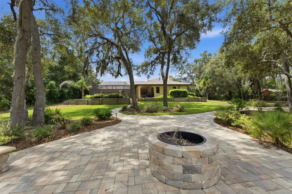 10307 WATERS EDGE COURT Weeki Wachee, FL 34613