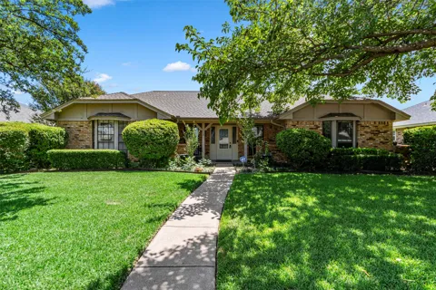 506 Willowcrest Drive