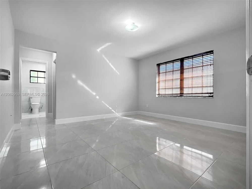 13925 SW 26th Ter Miami, FL 33175