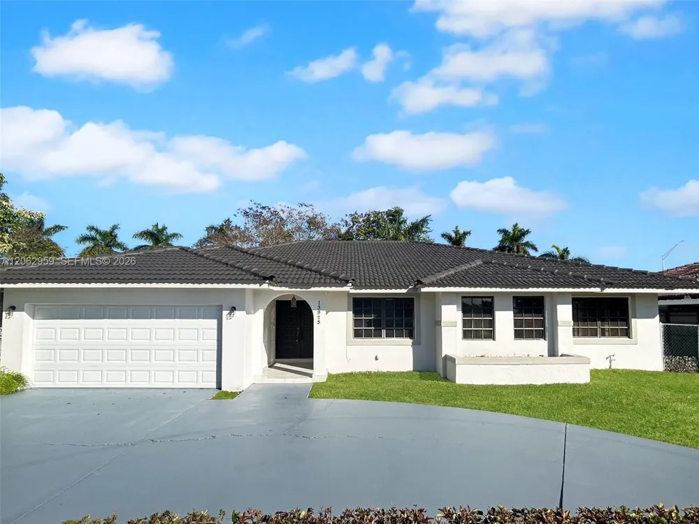 13925 SW 26th Ter Miami, FL 33175