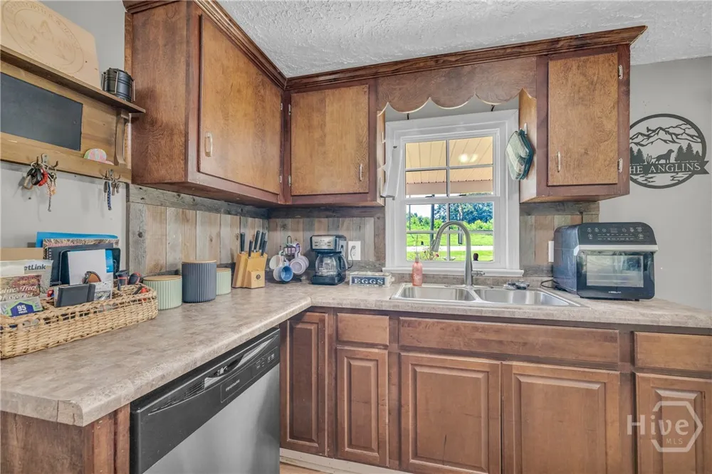 4119 Hwy 106 N Danielsville, GA 30633