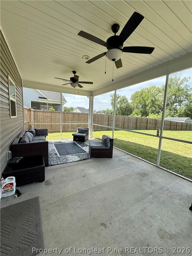 523 Bridgehaven Drive Raeford, NC 28376