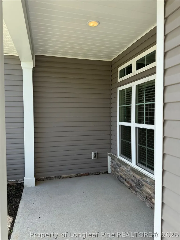 523 Bridgehaven Drive Raeford, NC 28376