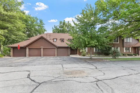 2511 E Lakeshore Drive #A1