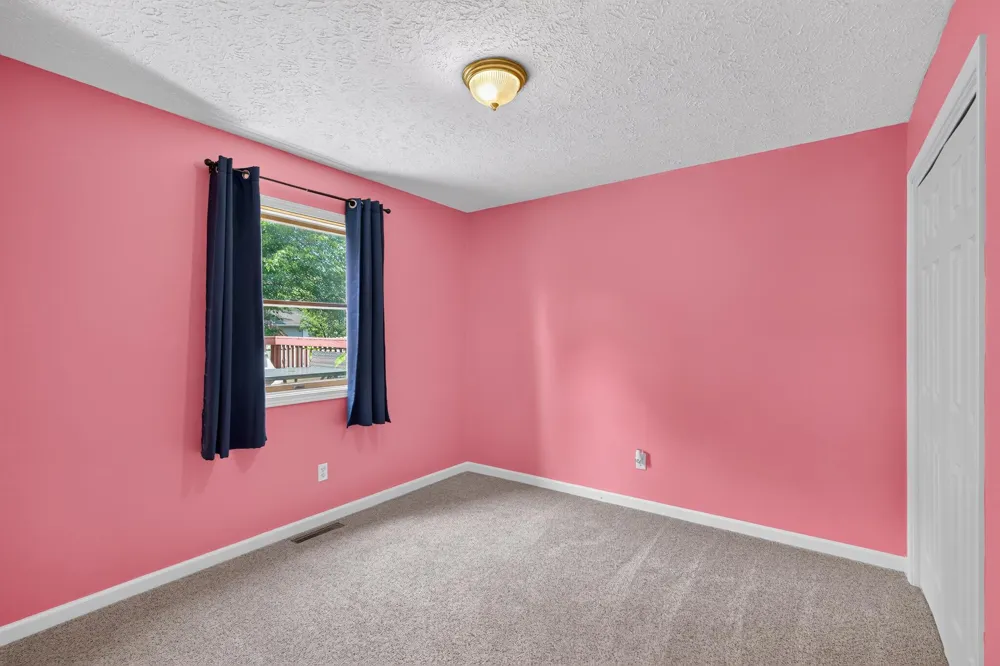 6635 Hawthorne Avenue Portage, IN 46368